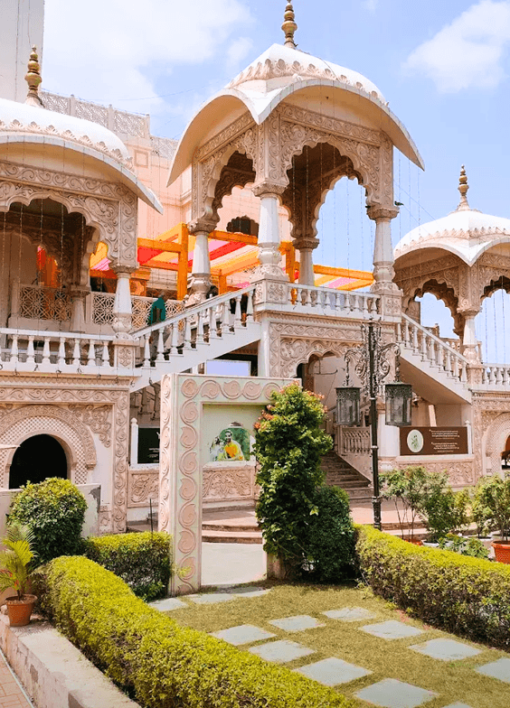 Harinam Mandap