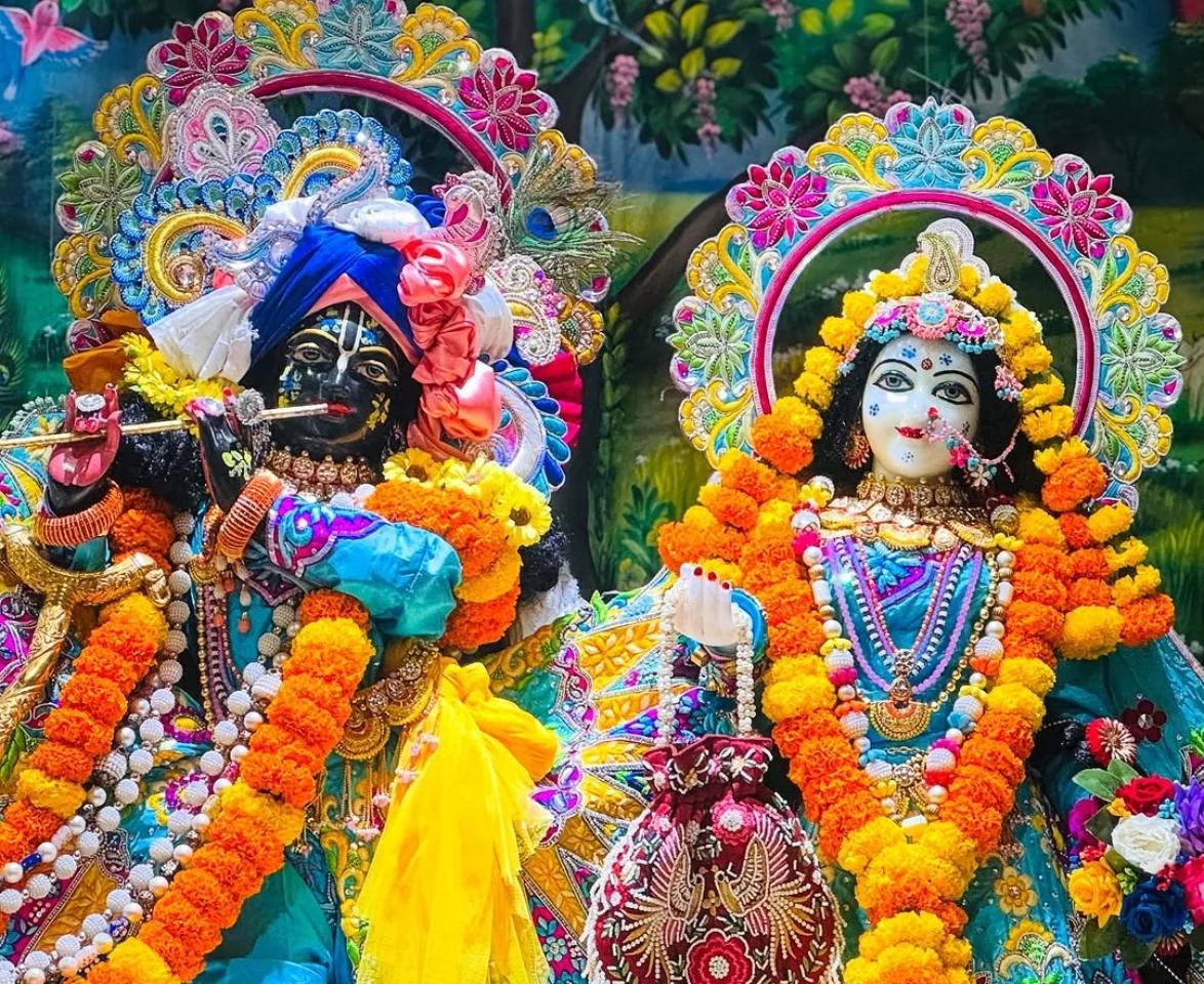 ISKCON Jaipur - Sri Sri Giridhari Dauji Temple