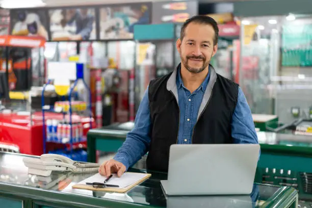 Store Supervisor