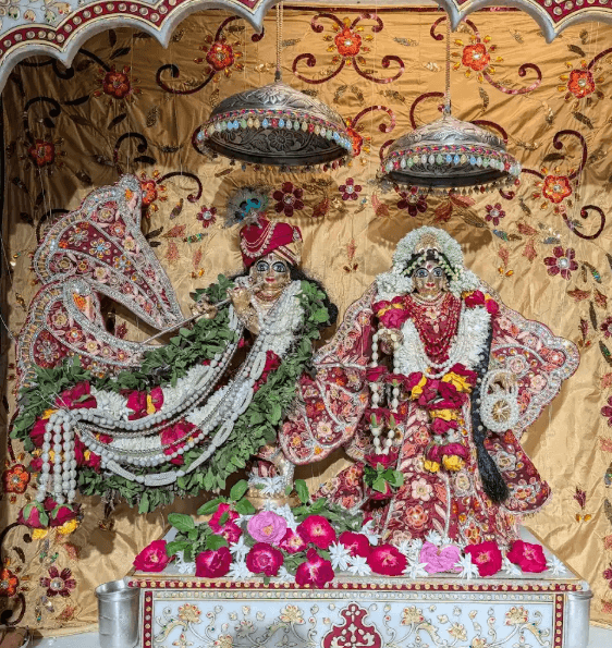 Si Sri Radha Krishna Chandra