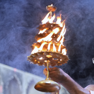 Aarti  Seva